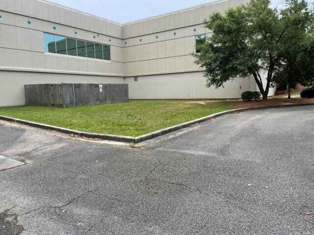 More Photos Of 1720B Medical Park Dr, Biloxi Hospital For Lease