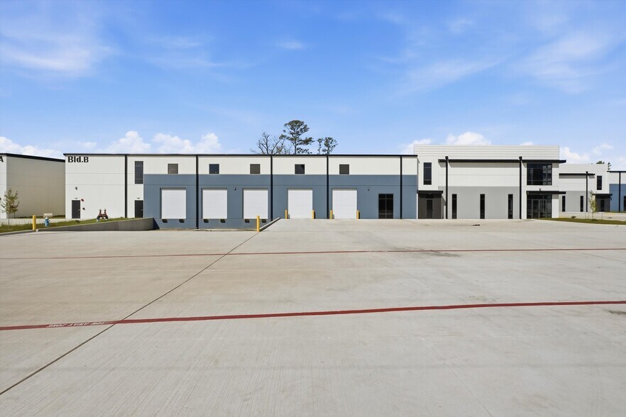 More Photos Of 7933 Ley Rd, Houston Unknown For Lease