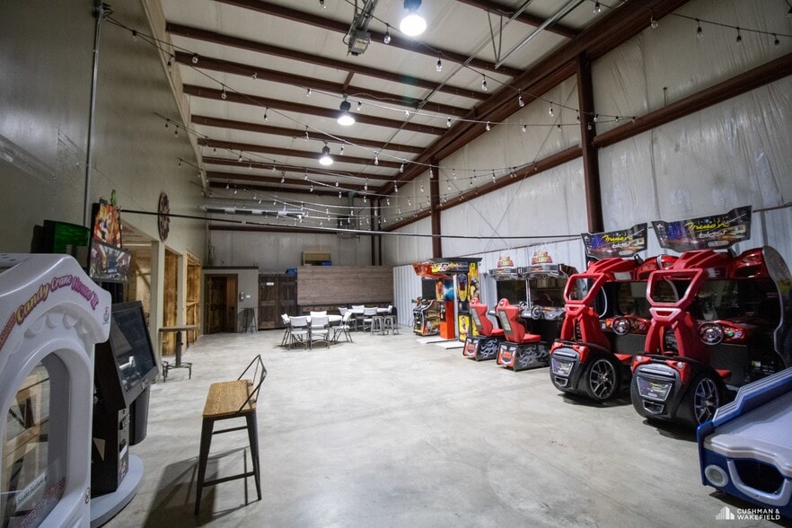 More Photos Of 801 N Center St, Casper Freestanding For Sale