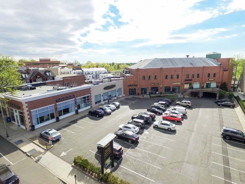 Primary Photo Of 44-48 W Putnam Ave, Greenwich Freestanding For Lease