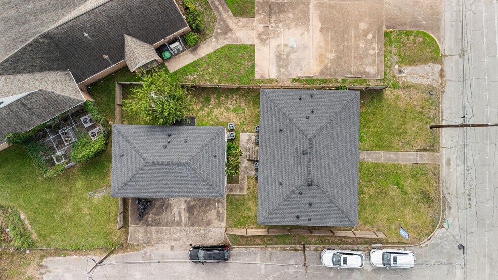 More Photos Of 4301 Chartres St, Houston Apartments For Sale