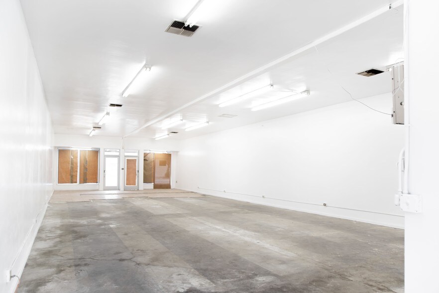 More Photos Of 5760 W Pico Blvd, Los Angeles Storefront Retail Office For Sale