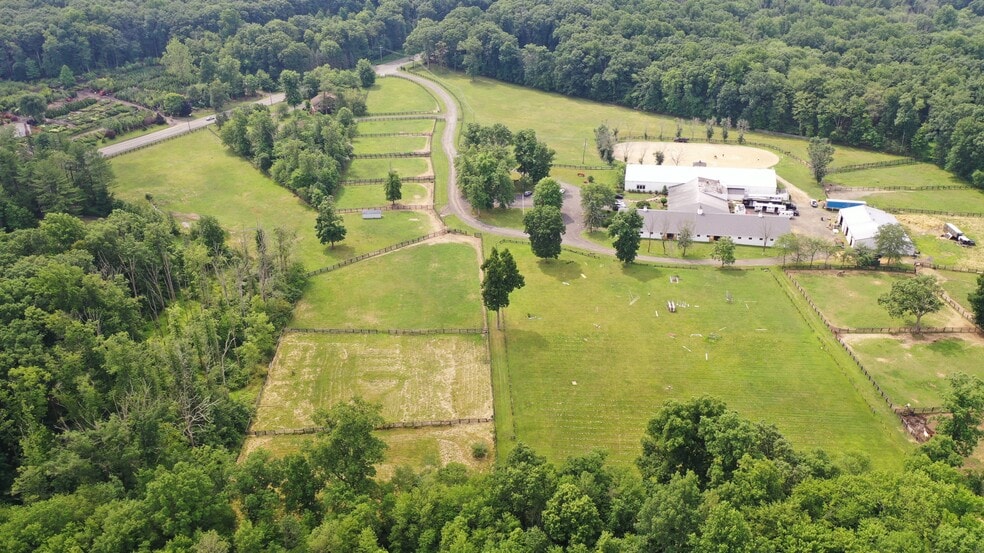 More Photos Of 80 US Highway 206, Chester Horse Stables For Sale