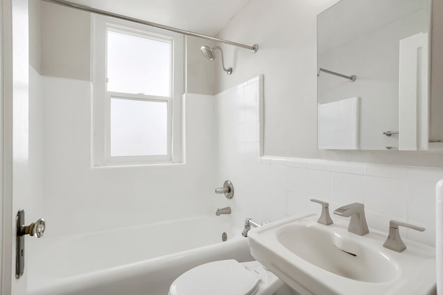 More Photos Of 960 Grant St, Denver Apartments For Sale