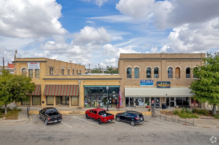 Primary Photo Of 119-121 E 3rd St, Taylor Freestanding For Sale