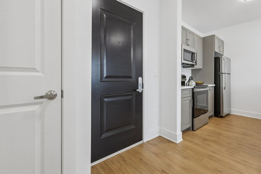 More Photos Of 110 Bergen Tpke, Little Ferry Apartments For Lease