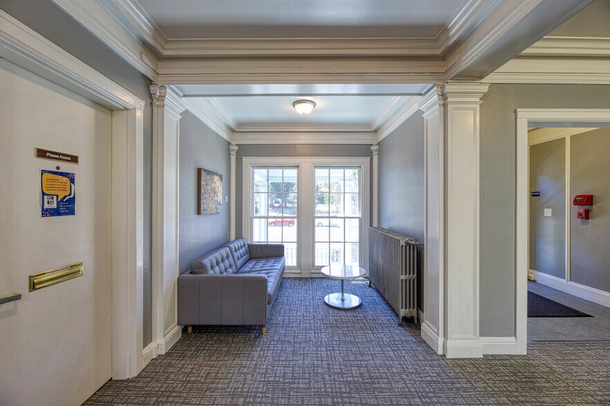 More Photos Of 230 Grand Ave, Oakland Office For Lease