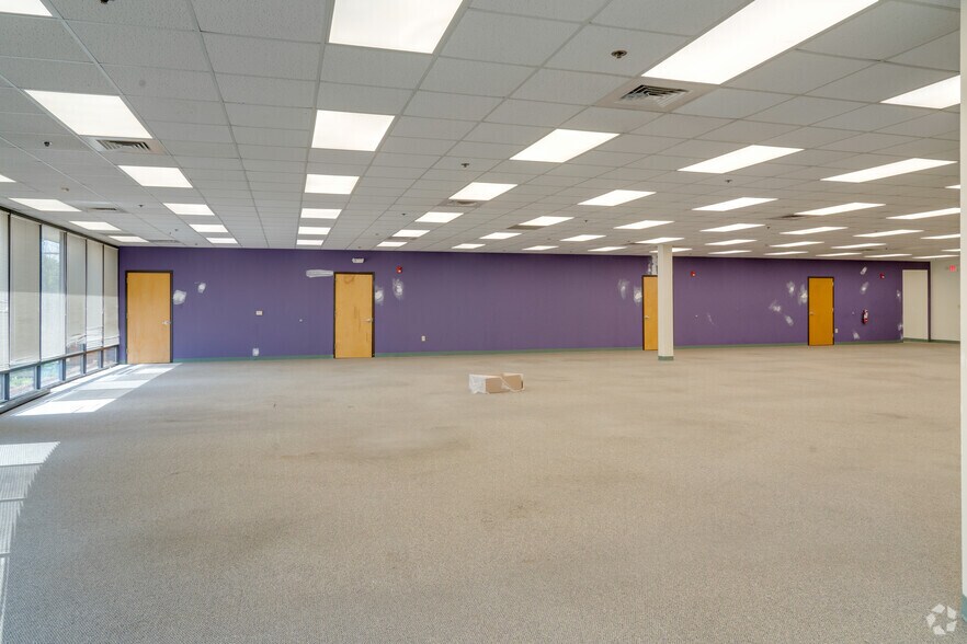 More Photos Of 4101 Capital Blvd, Raleigh Light Distribution For Lease