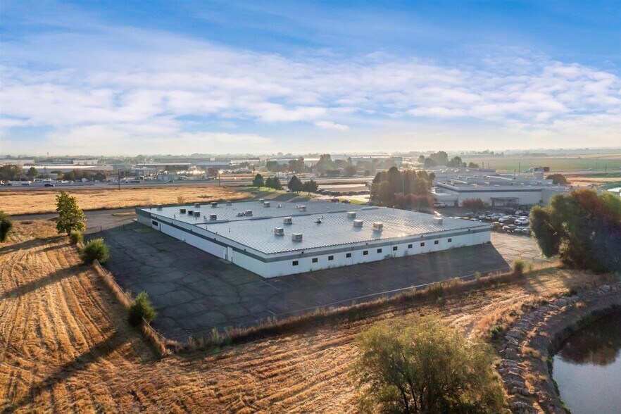 More Photos Of 1 Idea Way, Caldwell Light Manufacturing For Sale