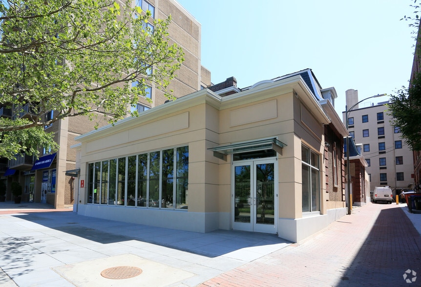 More Photos Of 1413-1415 22nd St NW, Washington Storefront Retail Office For Lease