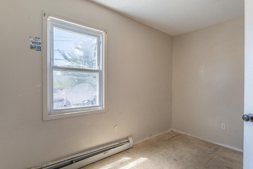 More Photos Of 18803 Ridgedale St, Springfield Gardens Apartments For Sale