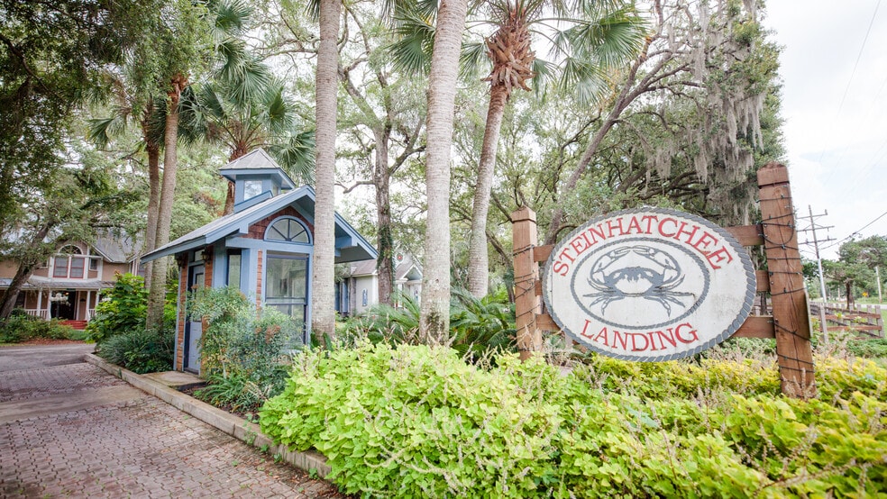 Primary Photo Of 219 Highway 51 NE, Steinhatchee Lodge Meeting Hall For Sale