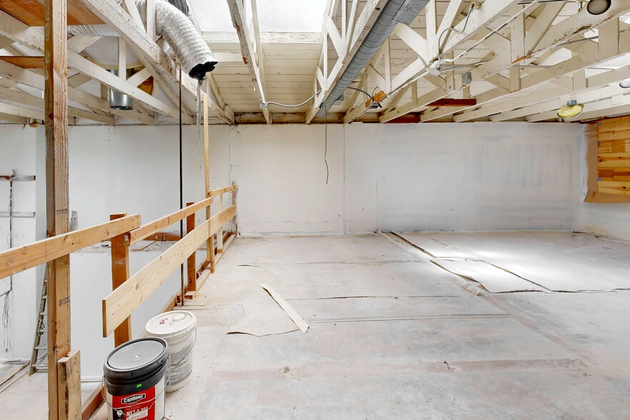 More Photos Of 612 Natoma St, San Francisco Warehouse For Sale