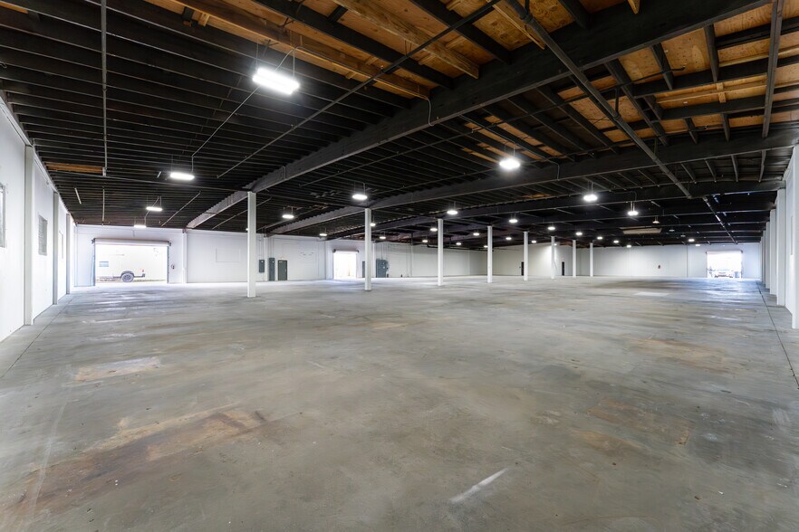 More Photos Of 2728 N Slater Ave, Compton Warehouse For Sale