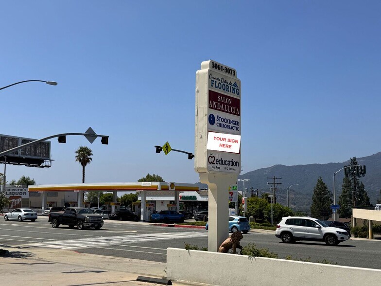 More Photos Of 3061-3075 Foothill Blvd, La Crescenta Storefront Retail Office For Lease