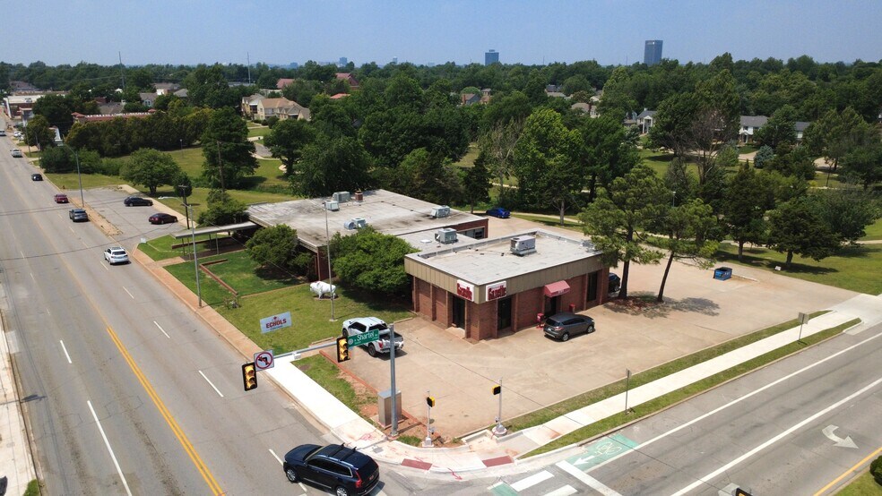 More Photos Of 3701 N Shartel Ave, Oklahoma City Office For Sale