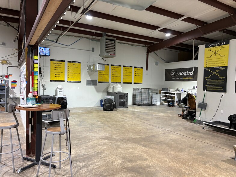 More Photos Of 7412 NW 84th St, Oklahoma City Industrial For Sale