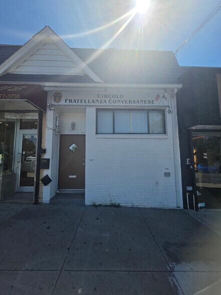 More Photos Of 145-20 14th Ave, Whitestone Freestanding For Sale