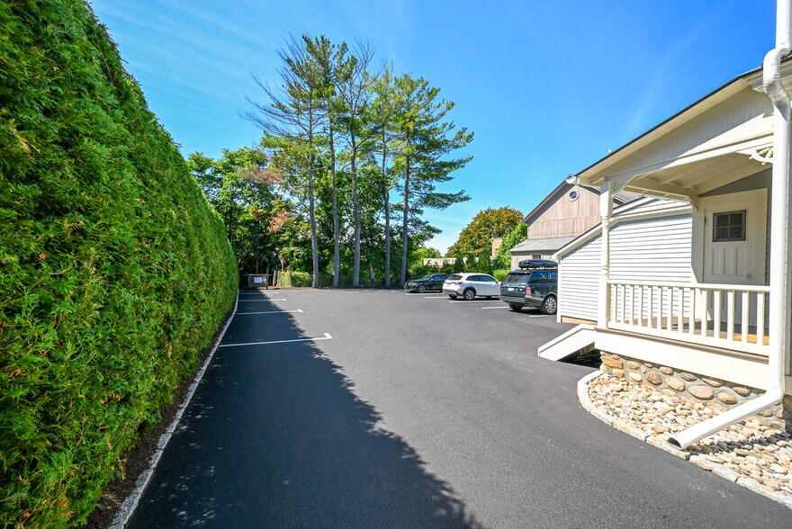 More Photos Of 8 S Main St, New Milford Office For Sale