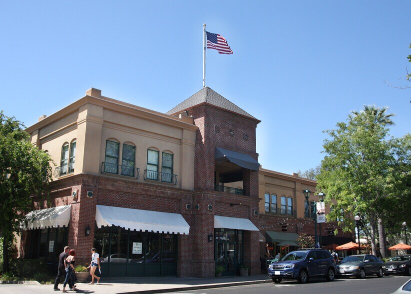 More Photos Of 349 Main St, Pleasanton Storefront Retail Office For Lease