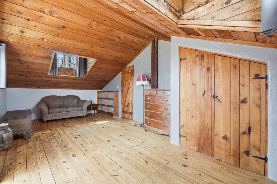 More Photos Of 125 Cayuga Street Ext, Trumansburg Warehouse For Sale
