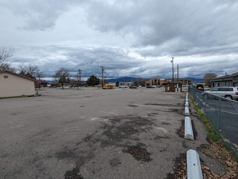 More Photos Of 1704 S Russell St, Missoula Flex For Lease