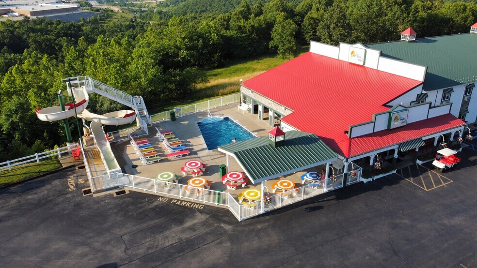 More Photos Of 3518 Osage Beach Pkwy, Osage Beach Hotel For Sale