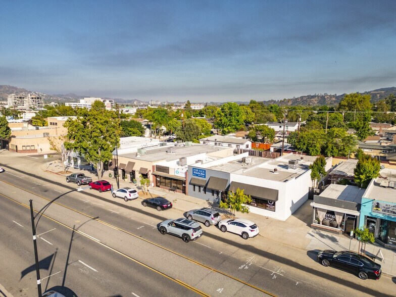 More Photos Of 1114 W Magnolia Blvd, Burbank Storefront Retail Office For Sale
