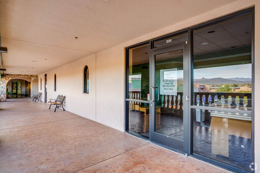 More Photos Of 711 E Carefree Hwy, Phoenix Unknown For Lease