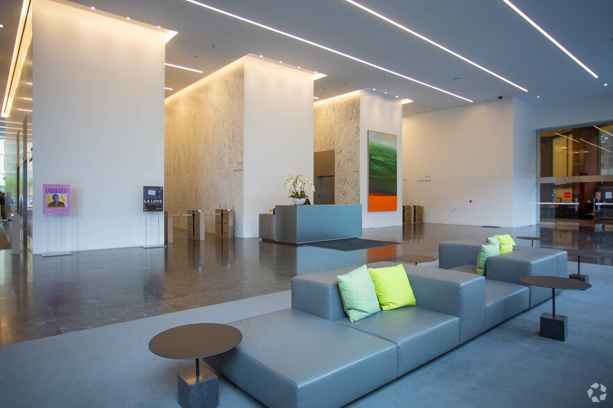 More Photos Of 333 S Grand Ave, Los Angeles Office For Lease