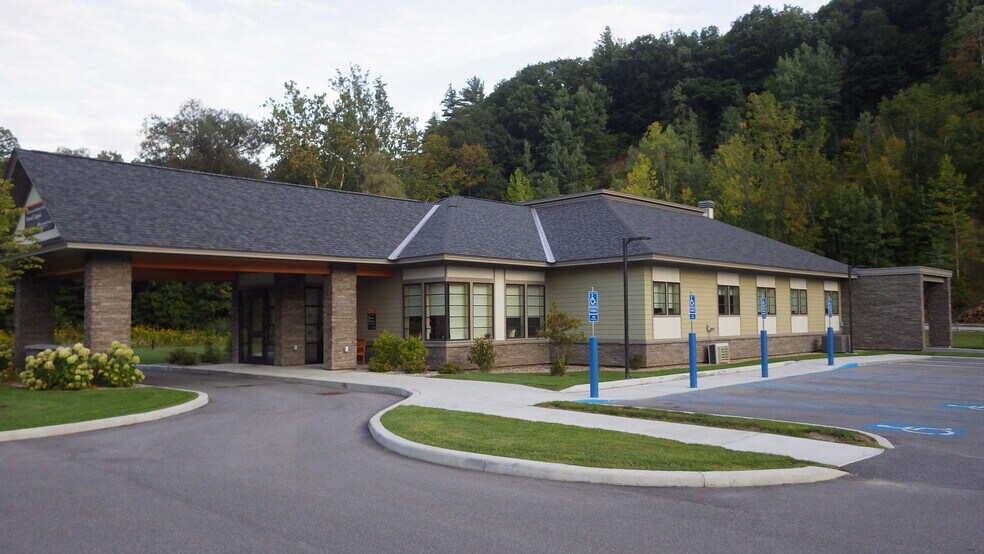 More Photos Of 7237 Route 7, Pownal Medical For Sale