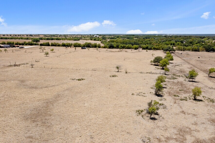 More Photos Of 1150 County Road 308, Jarrell Land For Sale