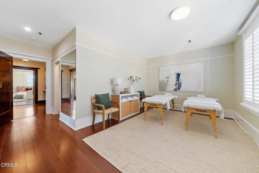 More Photos Of 380 Green St, Pasadena Office Residential For Sale