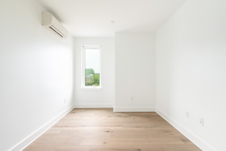 More Photos Of 85 E Sharpnack St, Philadelphia Apartments For Sale