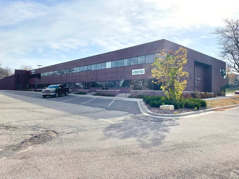 More Photos Of 101 W Burnsville Pky, Burnsville Office For Sale