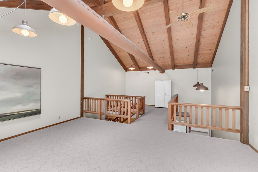 More Photos Of 874 Henry St, Arnold Office For Sale