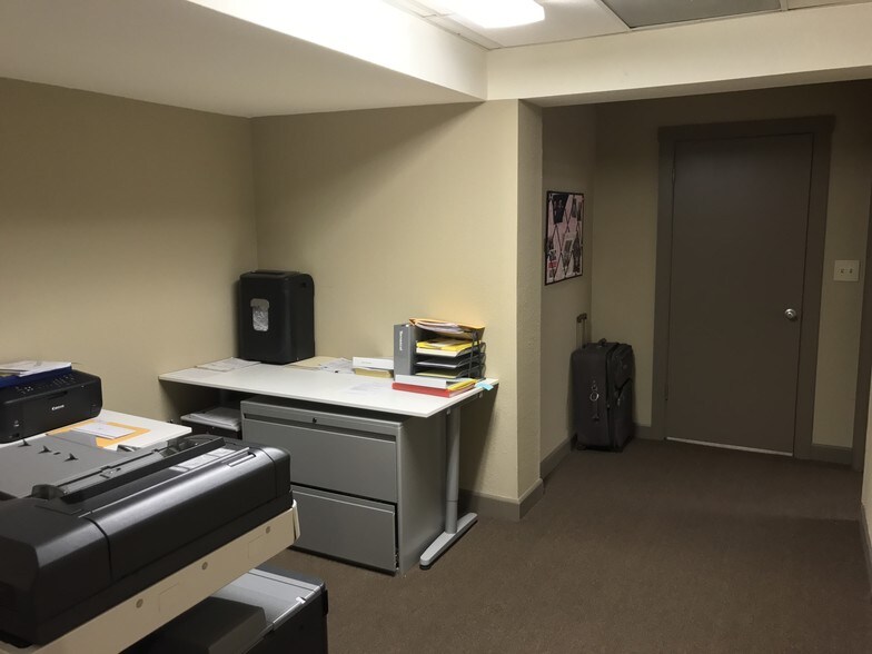 More Photos Of 1545 N Texas St, Fairfield Coworking Space