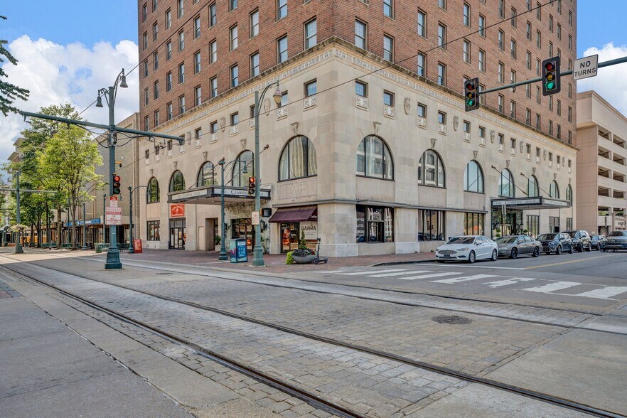 Primary Photo Of 109 N Main St, Memphis Apartments For Lease