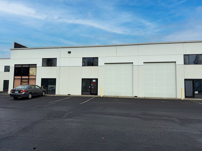 Primary Photo Of 5070 NE 59th Ave, Hillsboro Warehouse For Lease