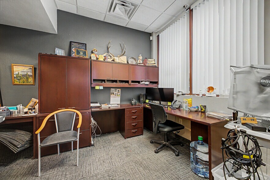 More Photos Of 6262 E Broadway Rd, Mesa Medical For Lease