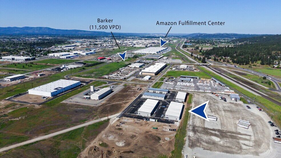 More Photos Of 4524 N Barker Rd, Spokane Valley Showroom For Lease