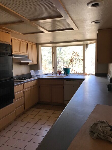 Primary Photo Of 300 E White Mountain Blvd, Pinetop Lakeside Apartments For Sale