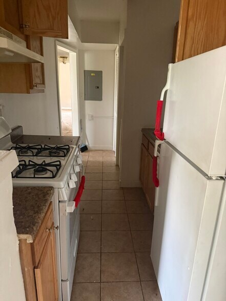 More Photos Of 2801 Jasper St SE, Washington Apartments For Sale
