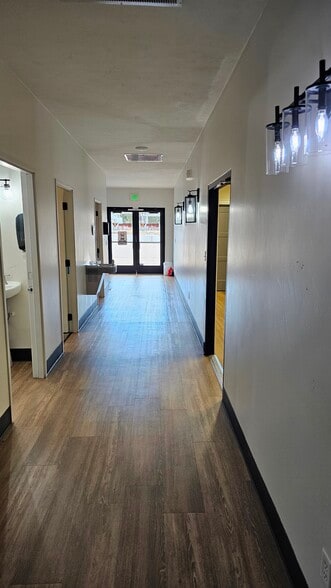 More Photos Of 2535 N Boulevard, Idaho Falls Office For Lease