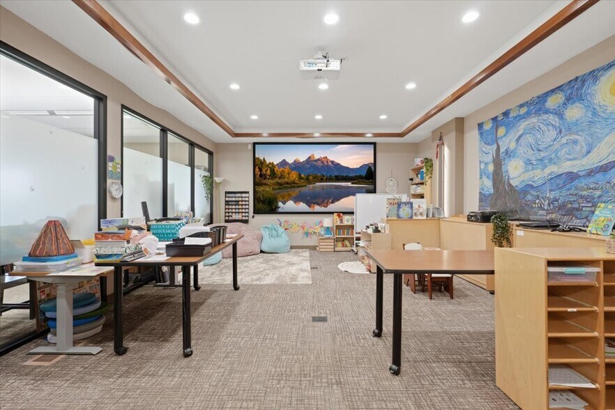 More Photos Of 2321 Jack Breault Dr, Hudson Office For Sale