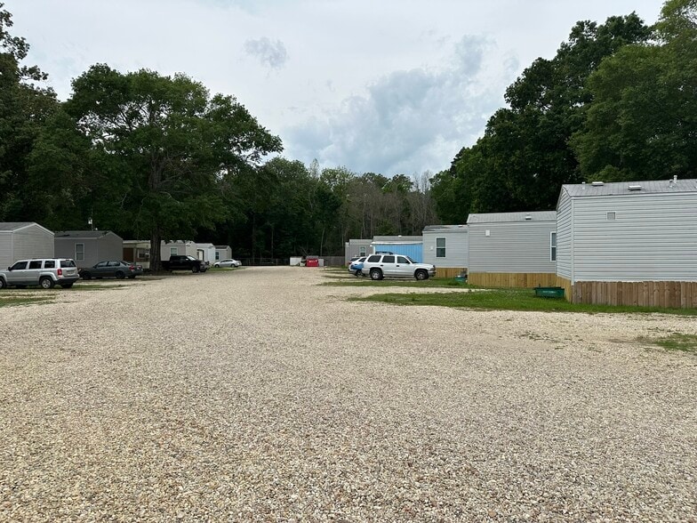 More Photos Of 30263 Eden Church Rd, Denham Springs Manufactured Housing Mobile Home Park For Sale