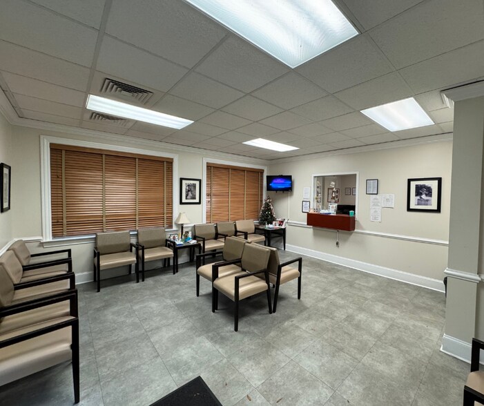 More Photos Of 641 Saint Andrews Blvd, Charleston Medical For Sale