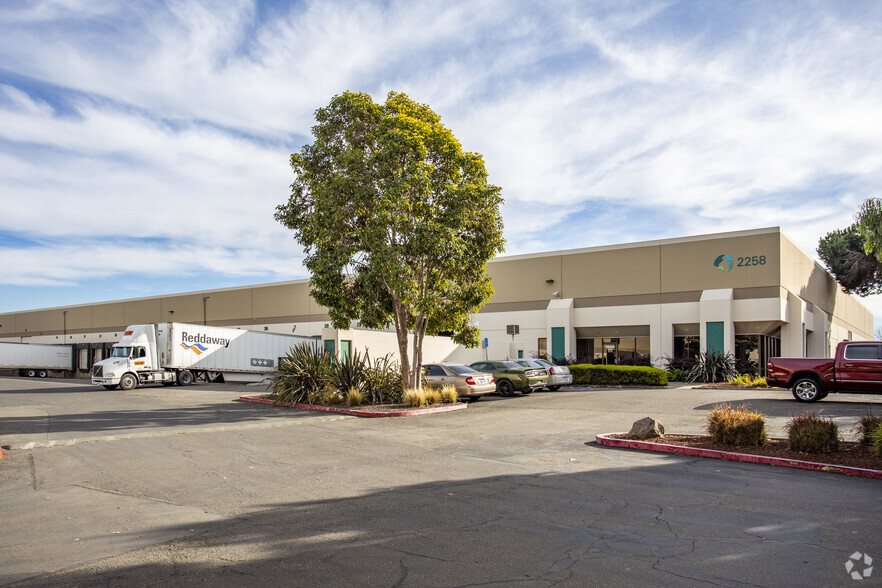 Primary Photo Of 2252-2258 W Winton Ave, Hayward Warehouse For Lease