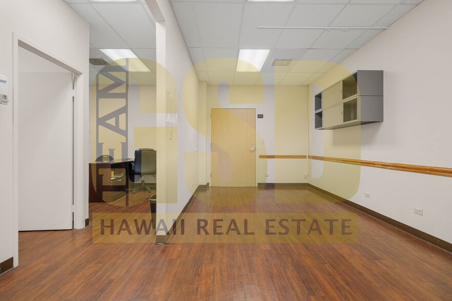 More Photos Of 98-1247 Kaahumanu St, Aiea Office For Sale