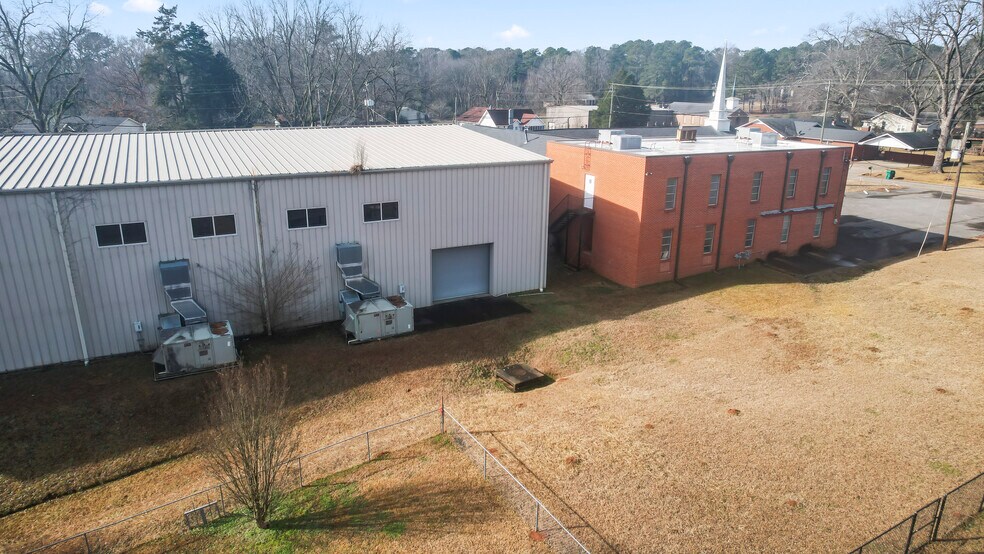 More Photos Of 2117 Church St, Cottondale Religious Facility For Sale